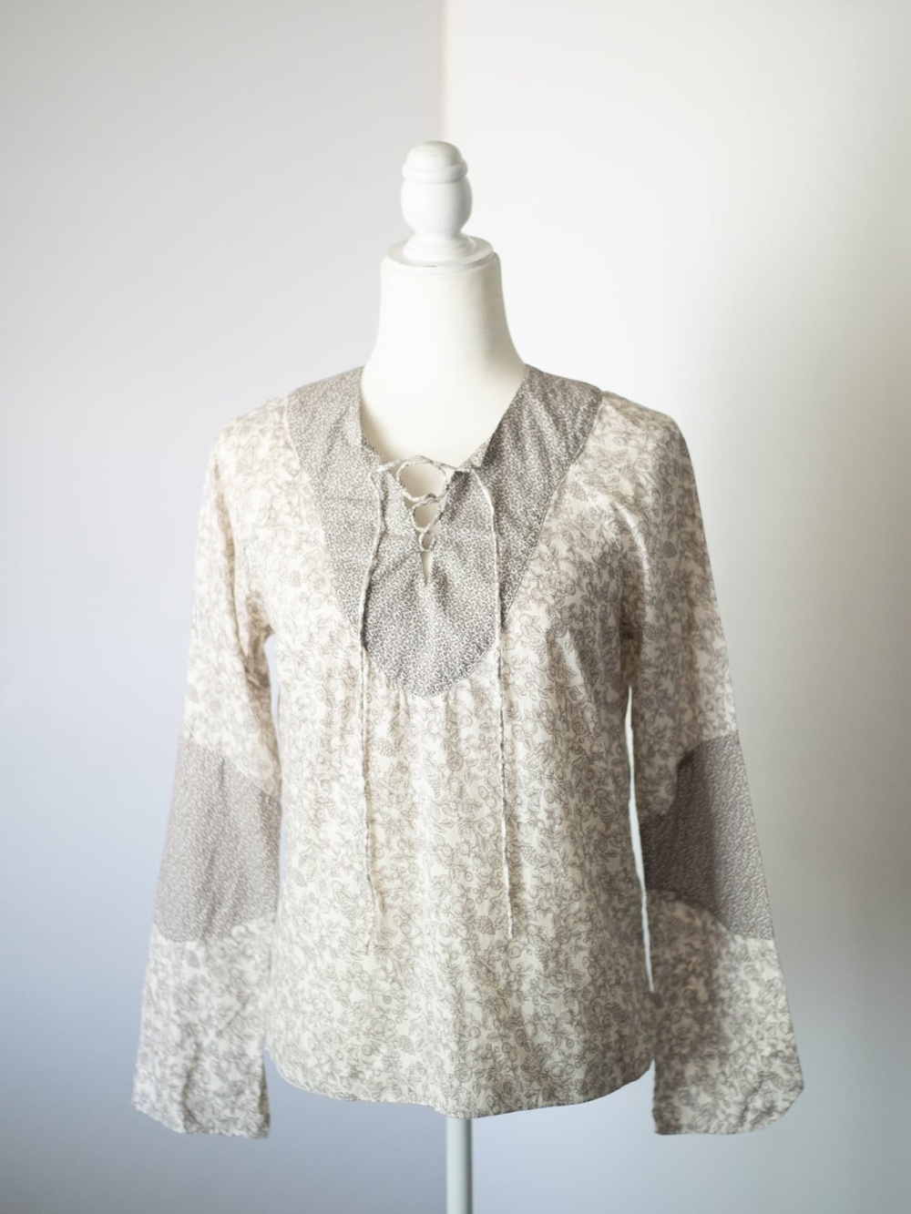 Jill Stuart Lace-Up Peasant Blouse in Light Beige and Taupe